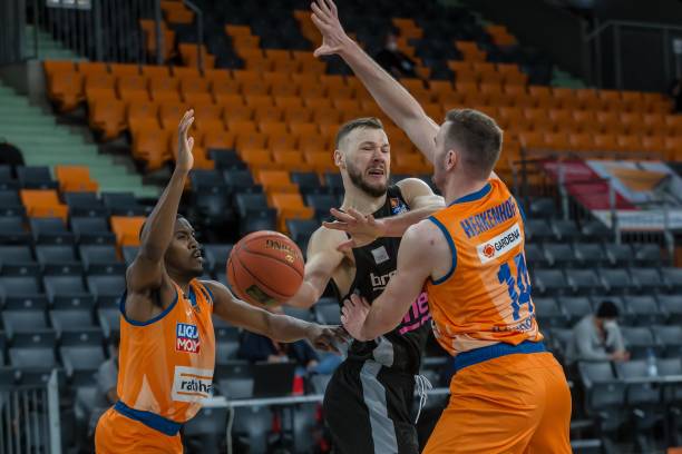 不仅象征二 不仅象征二