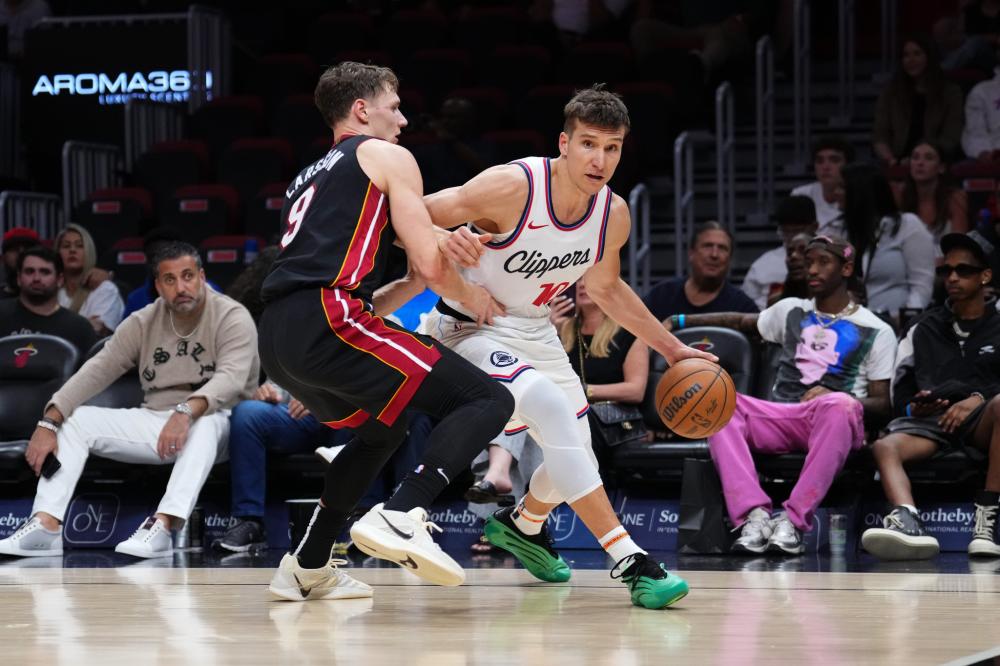 是足球球队 是足球球队