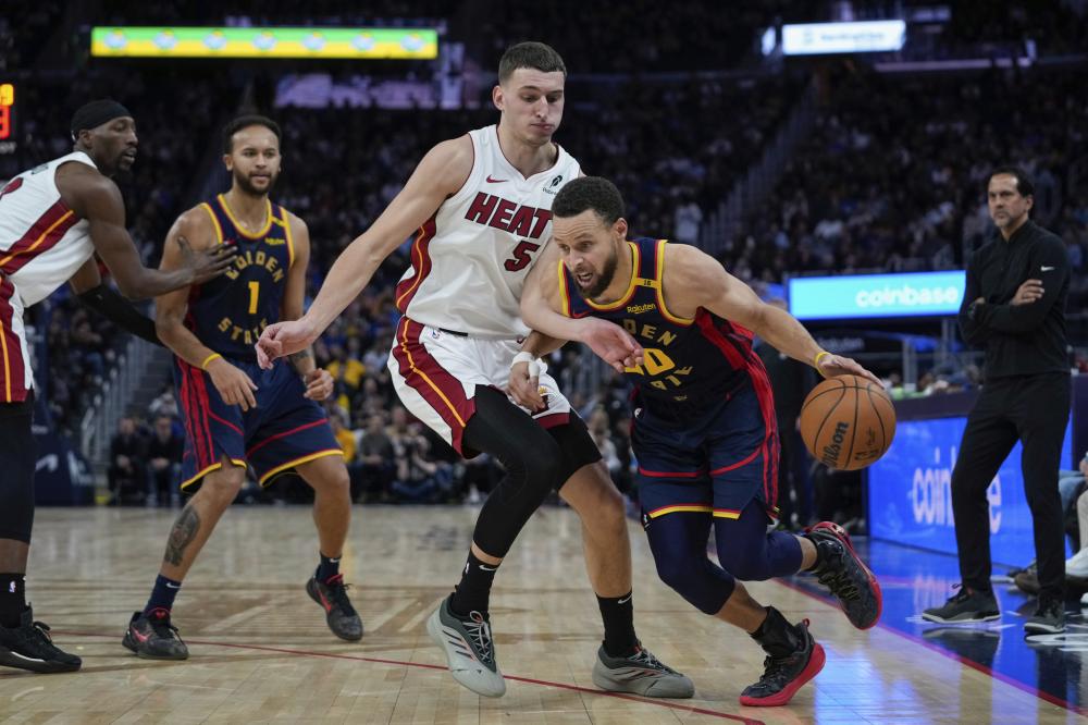 展现了一个 展现了一个